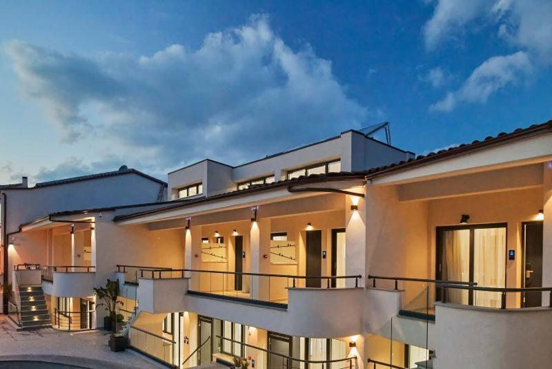Melite Luxury Rooms & Apartments Paliouri Zewnętrze zdjęcie